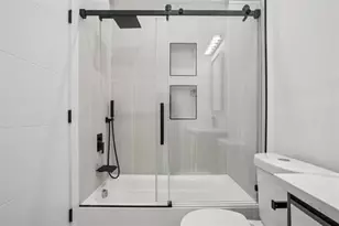 68 Thorne St, Jersey City, NJ 07307 - Photo 25