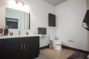 190 Christopher Columbus Dr, Jersey City, NJ 07302 - Photo 21