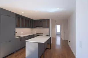 2 Shore Ln, Jersey City, NJ 07310 - Photo 5