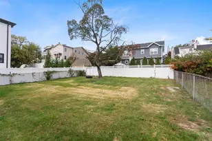 689 2nd St, Secaucus, NJ 07094 - Photo 19