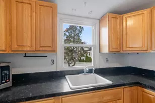 689 2nd St, Secaucus, NJ 07094 - Photo 9