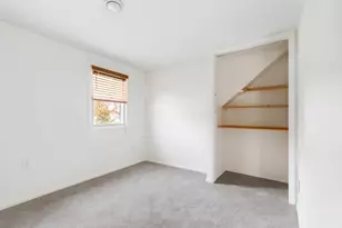 689 2nd St, Secaucus, NJ 07094 - Photo 15