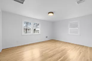 1054 Stonewall Ln, Secaucus, NJ 07094 - Photo 15