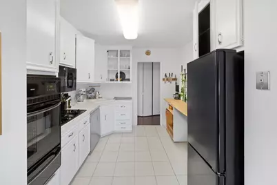 2077 Center Ave #7G, Fort Lee, NJ 07024 - Photo 7