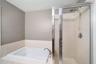 58 Locust St, Jersey City, NJ 07305 - Photo 15