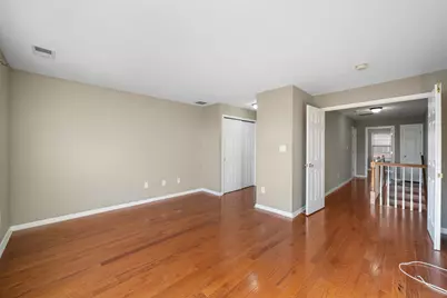 58 Locust St, Jersey City, NJ 07305 - Photo 9