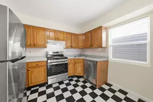191 Griffith St, Jersey City, NJ 07307 - Photo 23