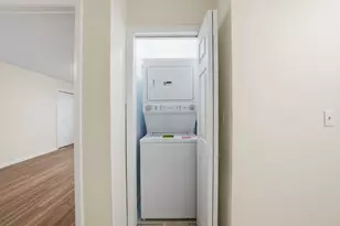 191 Griffith St, Jersey City, NJ 07307 - Photo 27