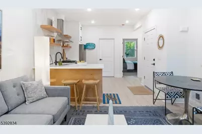 111 Clarke Ave #2, Jersey City, NJ 07304 - Photo 7