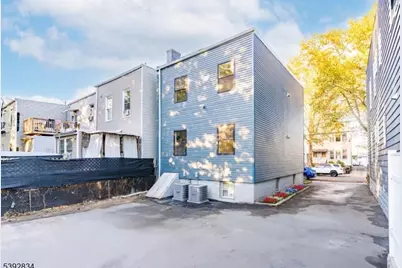 111 Clarke Ave #2, Jersey City, NJ 07304 - Photo 13