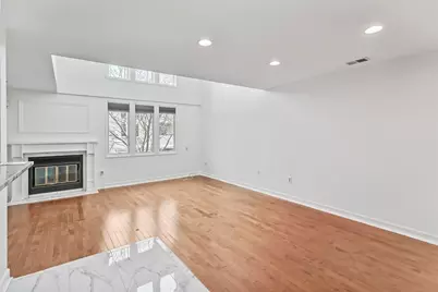 816 Topsail Lane #816, Secaucus, NJ 07094 - Photo 3