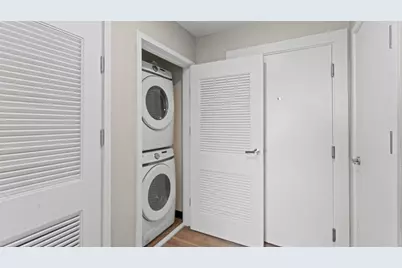 475 Communipaw Ave #408, Jersey City, NJ 07304 - Photo 19