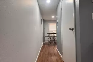 375 Whiton St, Jersey City, NJ 07304 - Photo 7