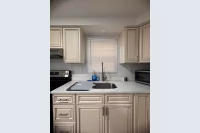 375 Whiton St, Jersey City, NJ 07304 - Photo 11