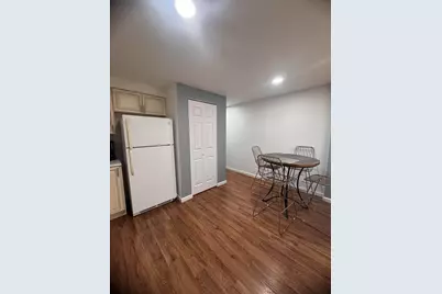 375 Whiton St, Jersey City, NJ 07304 - Photo 9