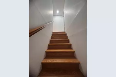 375 Whiton St, Jersey City, NJ 07304 - Photo 13