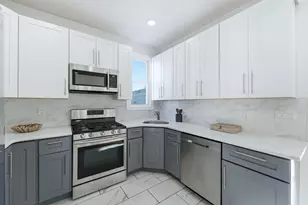 23 Randolph Ave, Jersey City, NJ 07305 - Photo 7