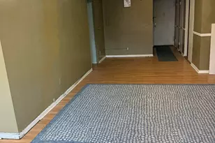 10 Huron Ave, Jersey City, NJ 07306 - Photo 9