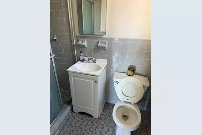 10 Huron Ave #1L, Jersey City, NJ 07306 - Photo 7