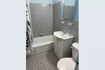 10 Huron Ave #1L, Jersey City, NJ 07306 - Photo 3