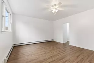 303 43rd St, Union City, NJ 07087 - Photo 5