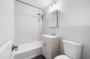 100 Manhattan Ave, Union City, NJ 07087 - Photo 21