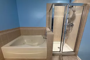 76 Lyon Ct, Jersey City, NJ 07305 - Photo 27