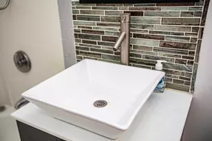 341 Monmouth St, Jersey City, NJ 07302 - Photo 13