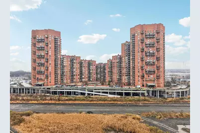 530 Harmon Cove Tower #530, Secaucus, NJ 07094 - Photo 37