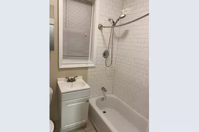 672-674 Kennedy Blvd #8, Bayonne, NJ 07002 - Photo 9