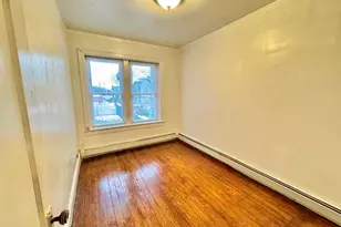 226 Avenue B, Bayonne, NJ 07002 - Photo 3