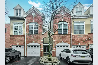 126 Abbie Ct, Guttenberg, NJ 07093 - Photo 17