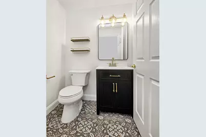 126 Abbie Ct, Guttenberg, NJ 07093 - Photo 5