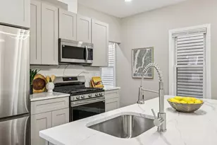 299 Claremont Ave, Jersey City, NJ 07305 - Photo 9