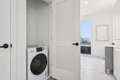 1 Mallory Ave #401, Jersey City, NJ 07305 - Photo 25