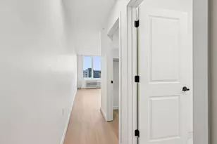 1 Mallory Ave, Jersey City, NJ 07305 - Photo 17