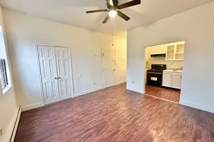 189 Van Horne St, Jersey City, NJ 07304 - Photo 1