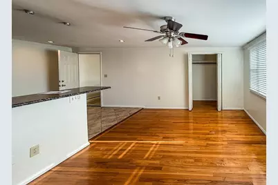 57 Suburbia Ct #2, Jersey City, NJ 07305 - Photo 5