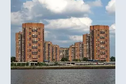 2138 Harmon Cove Tower, Secaucus, NJ 07094 - Photo 3