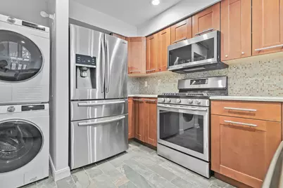 766 Spinnaker Ct #766, Secaucus, NJ 07094 - Photo 5