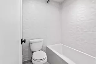 766 Spinnaker Ct, Secaucus, NJ 07094 - Photo 9