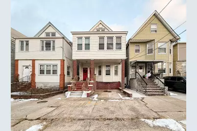 186 Avenue C #1, Bayonne, NJ 07002 - Photo 1