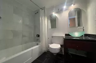 7004 Blvd E, Guttenberg, NJ 07093 - Photo 17