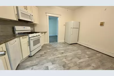 668-670 Kennedy Blvd #5, Bayonne, NJ 07002 - Photo 5