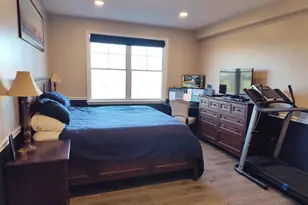 15 Enterprise Ct, Jersey City, NJ 07305 - Photo 5