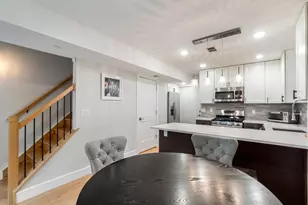 152 Beach St, Jersey City, NJ 07307 - Photo 9