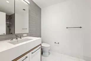 75 Park Ln S, Jersey City, NJ 07310 - Photo 9