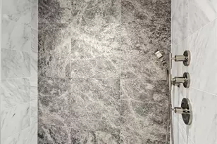 75 Park Ln S, Jersey City, NJ 07310 - Photo 23