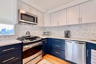 126 Ogden Ave., Jersey City, NJ 07307 - Photo 7