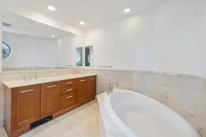 8100 River Rd #209, North Bergen, NJ 07047 - Photo 27